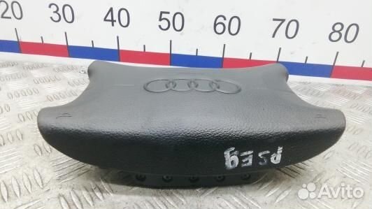 Подушка безопасности водителя audi A4 B5 (PSE09J30