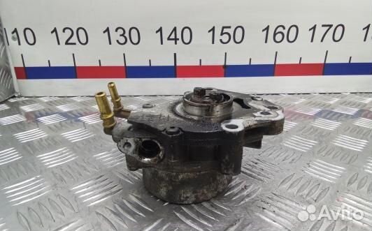 Насос вакуумный land rover discovery 4 (PEA01KX01)