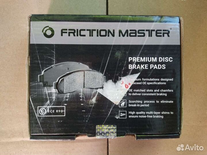 Передние колодки Dodge Challenger 2015-2022