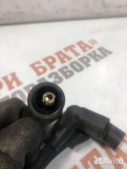 Фольксваген Гольф Высоковольтный провод свечи