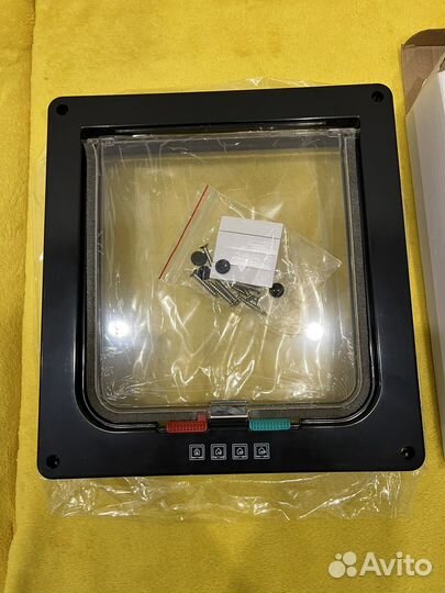 Дверь для кошек и собак новая