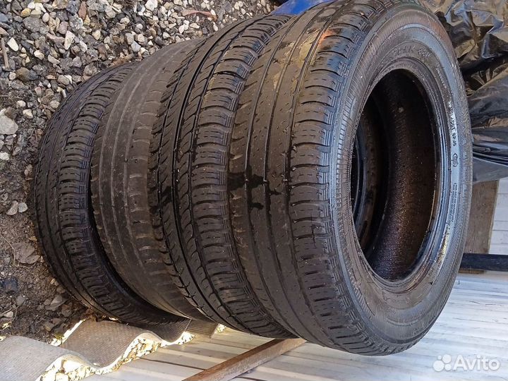 Goodyear Wrangler AT/R 225/75 R15 32P