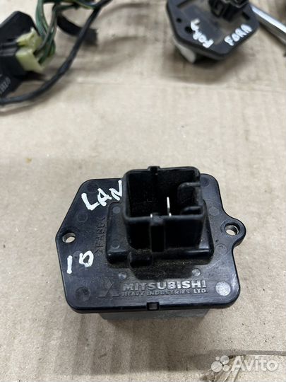 Резистор печки Mitsubishi lancer x 10