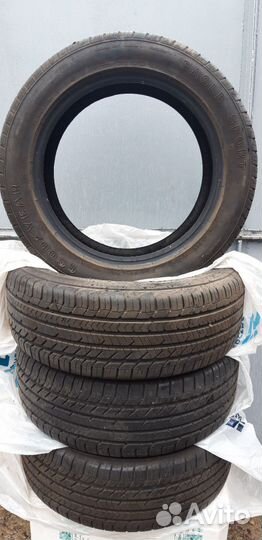Goodyear Eagle Sport 215/55 R17