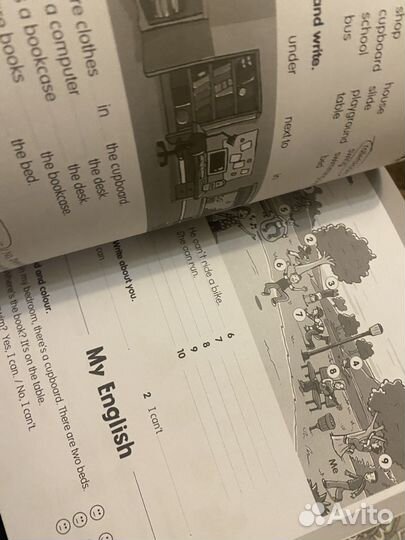 Fly high 2 Activity book