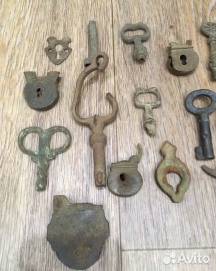 Царские Замки и ключики до 1917 г