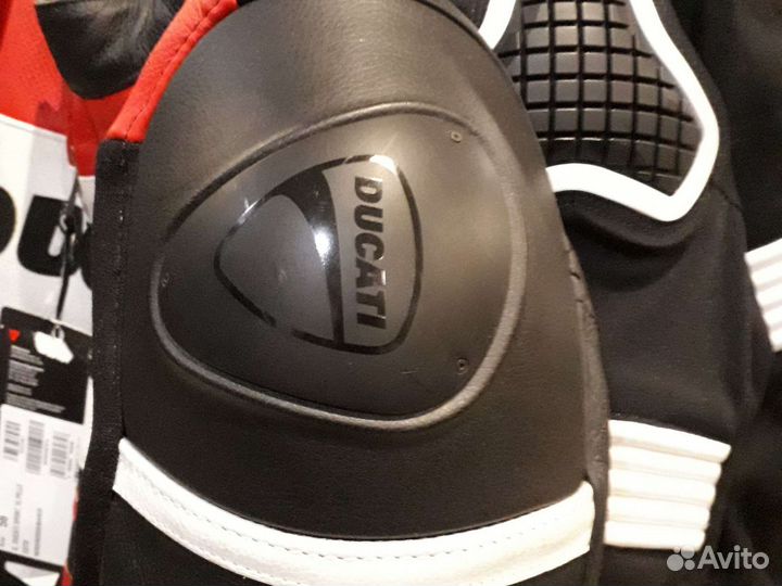 Мотокуртка мужская кожа Dainese Ducati 52р