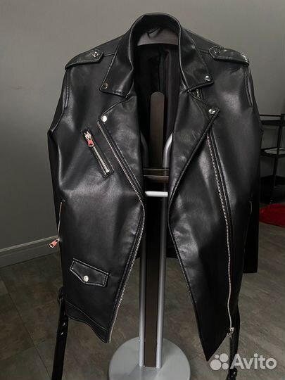 Кожаная куртка Stradivarius
