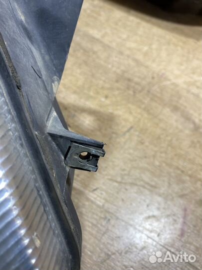 Фара правая Citroen Xsara дорест 141616