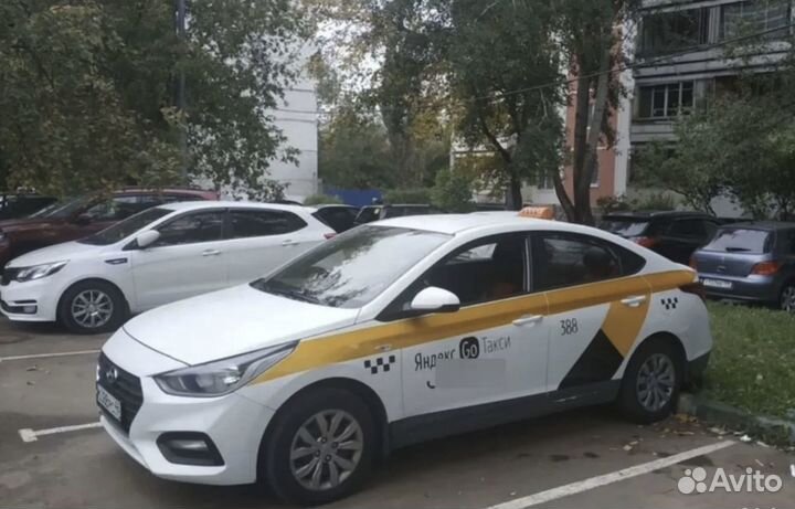 Эконом в аренду для такси