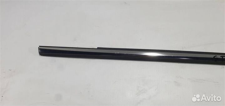 Накладка стекла заднего левого Mini Clubman F54 2