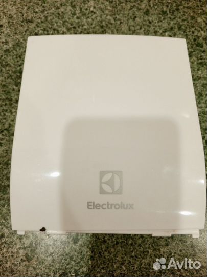 Вытяжка electrolux