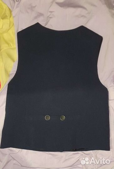 Жилет школьный на девочку