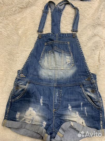 Продам пакет вещей