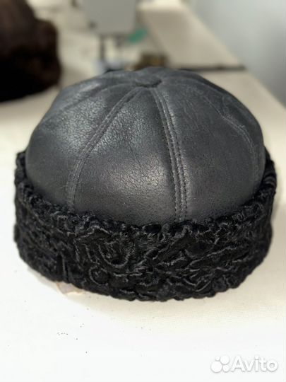 Шапка боярка с каракулем