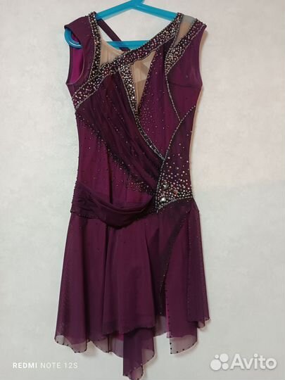 Платье для фигурного катания