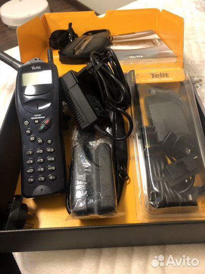 Спутниковый телефон Telit SAT550