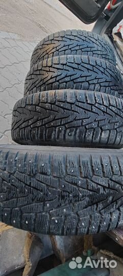Шины Nokian на дисках 235/60/18