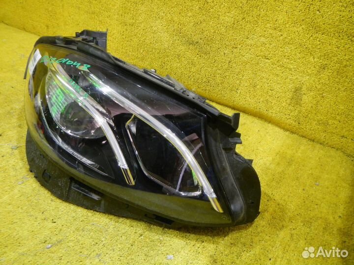 Фара правая Mercedes-Benz E-Class