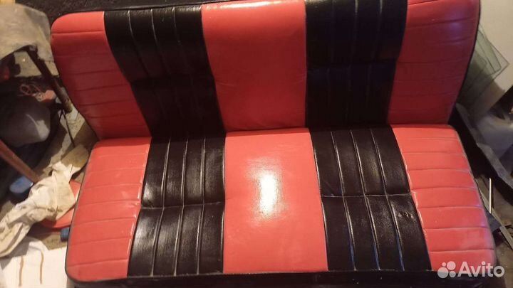 Продаю салон газ 21
