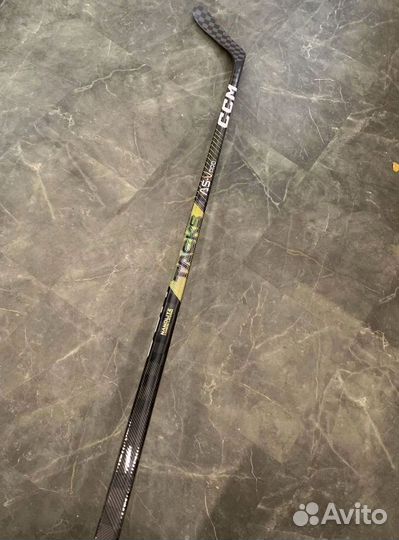 Клюшка хоккейная CCM Ribcore Trigger 8 PRO