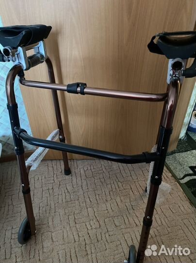 Ходунки для взрослых