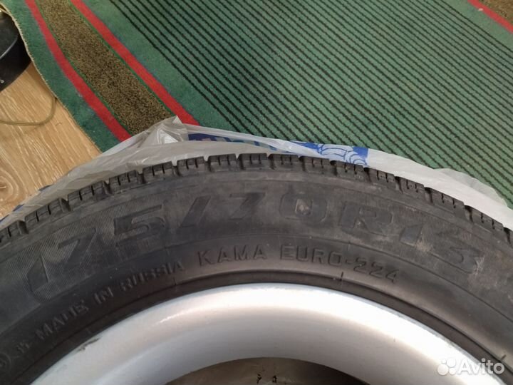 Литые диски r13 на ваз,с шинами летние