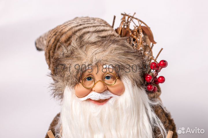 Игрушечный Дед Мороз под елку 30 см