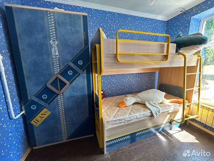 Мебель в детскую комнату