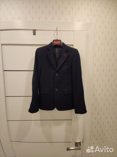 Пиджак для мальчика 128