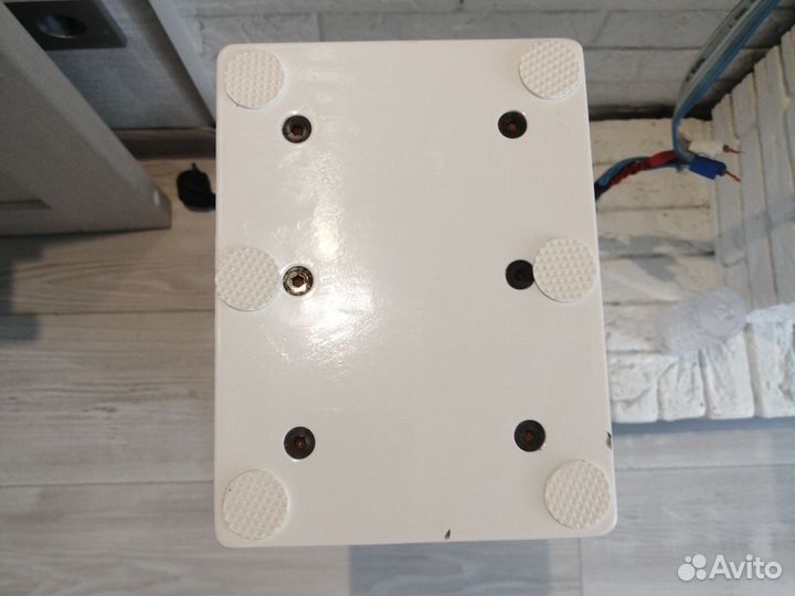 Стойки для аккустики