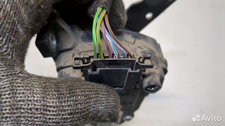 Датчик положения педали газа Volkswagen Transporter 5