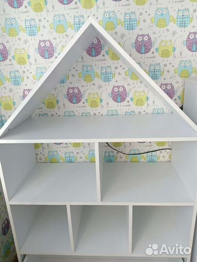 Детский стеллаж домик