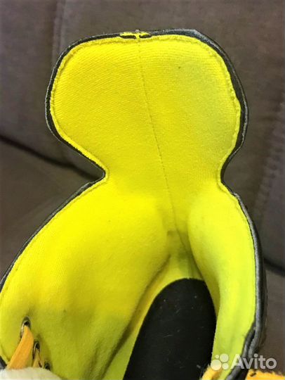 Продам Коньки хоккейные Bauer Supreme S25