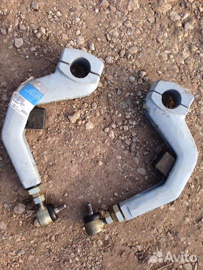 Рычаг открывания дверей Кароса