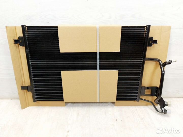 Радиатор кондиционера Volkswagen Passat B5