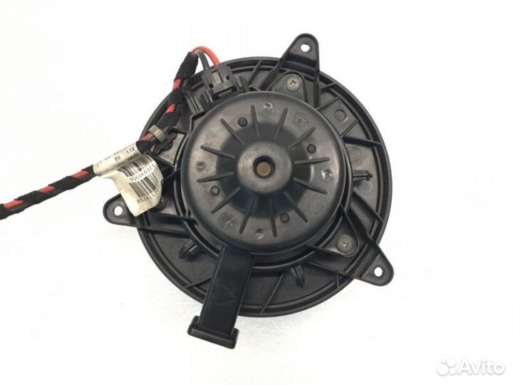 Мотор печки Chevrolet Cruze хетчбек 1.6 2012