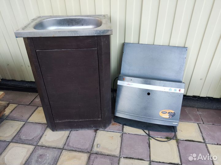 Раковина уличная с подогревом