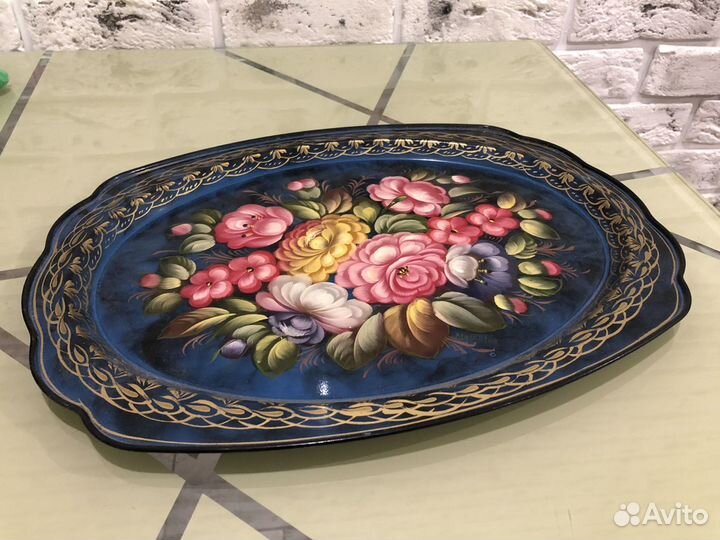 Жостовский поднос