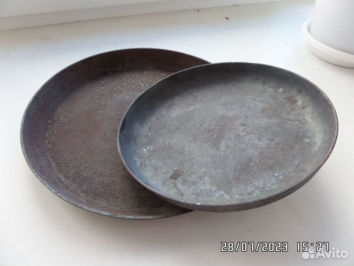 Чугунная сковорода СССР 20 см