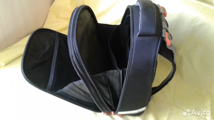 Школьный рюкзак для мальчика