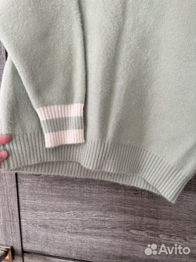 Джемпер новый