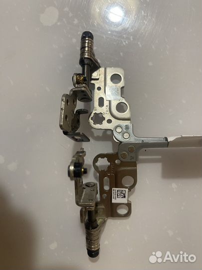 Петли для Dell Vostro 15