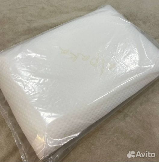 Новая ортопедическая подушка с эффектом памяти