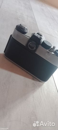 Плёночный фотоаппарат 