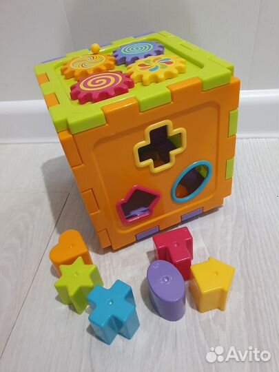 Развивающие игрушки