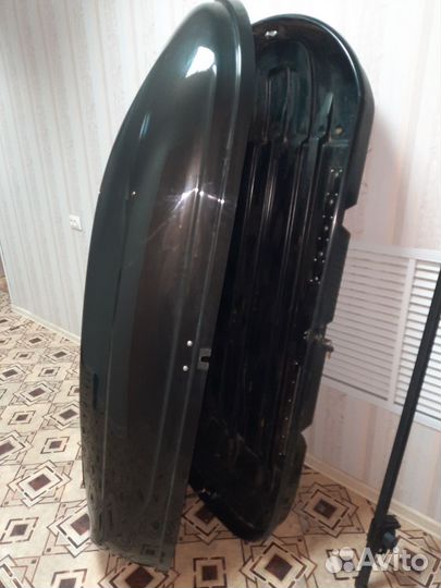 Бокс на крышу автомобиля с рейлингами