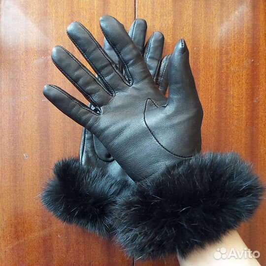 Перчатки женские кожаные новые