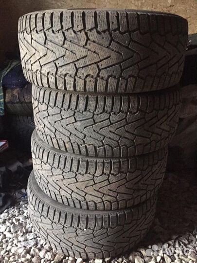 Pirelli P Zero Winter 255/55 R18