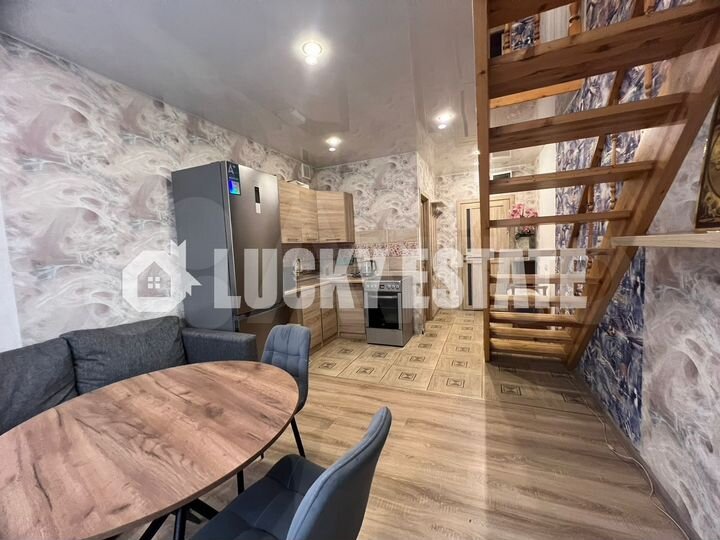 2-к. квартира, 52 м², 2/3 эт.